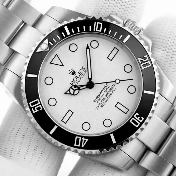 Rolex Watch 1082